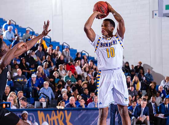 Support CSUB Athletics