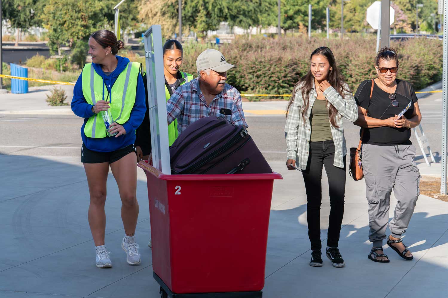 Students moving into campus housing