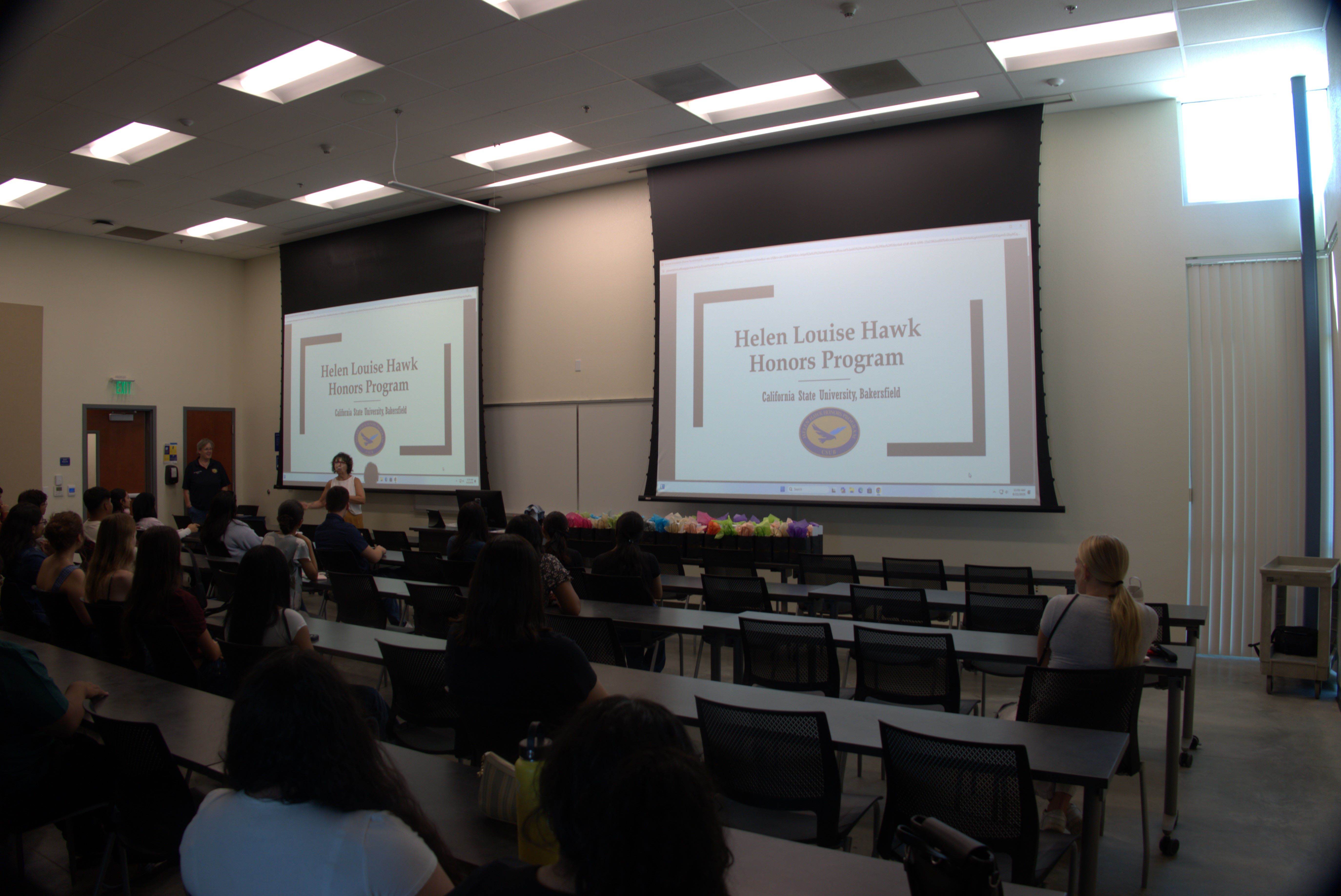 Helen Louise Hawk Honors Program Welcome Orientation